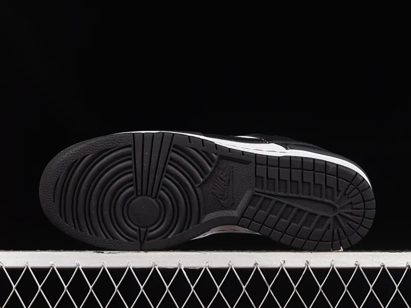 All categories Nk SB Dunk Series Nk SB Dunk Low low-top sneakers C version Nk Dunk Low "Twist Panda" Mutated Panda SB low-top sports and leisure sneakers DZ2794-001